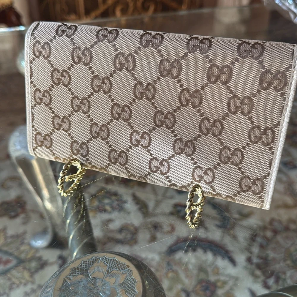 100% Authentic Gucci Beige Brown GG Supreme Wallet - Picture 4 of 13